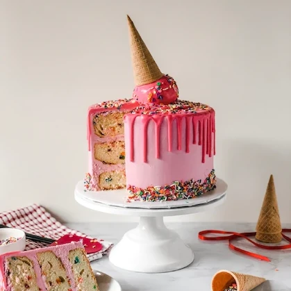 Cake Ki Photo, Image & Pics 2 strawberry cake ki photo