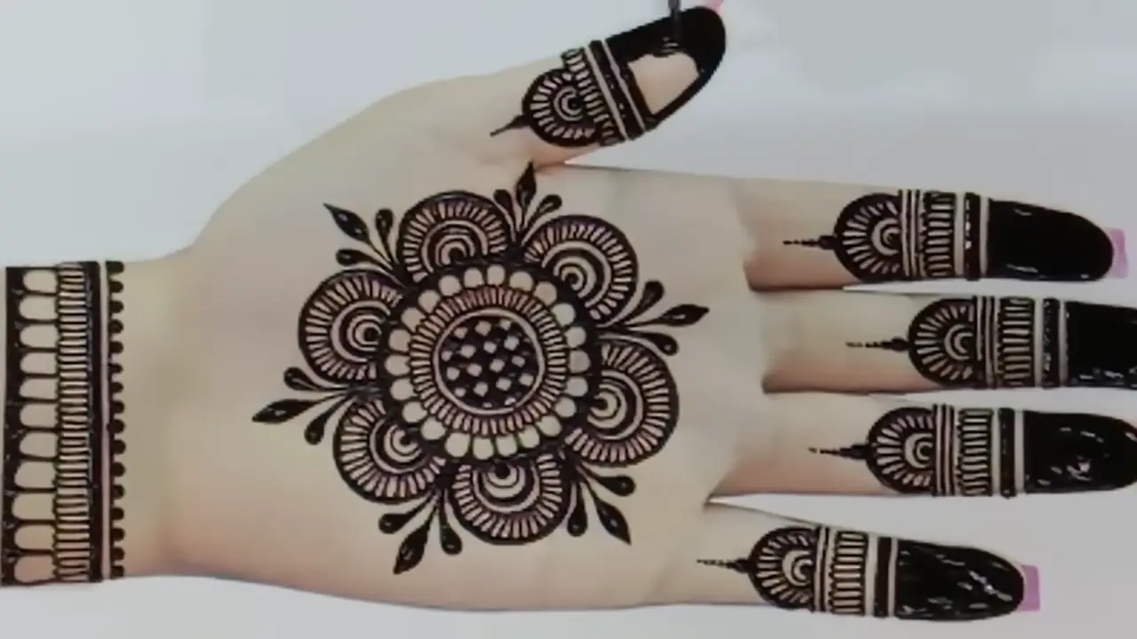 Swastik mehndi design || Swastik design || simple swastik mehndi design ||  Mandala Henna idea's || - YouTube